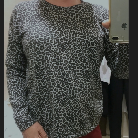J. JILL - 🐆Leopard Animal Print Sweater, Size Small - Picture 3 of 6